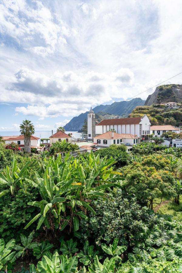 Hostel Madeira Surf Camp Porto Da Cruz Exteriér fotografie